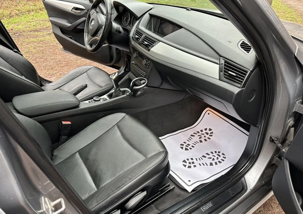 BMW X1 cena 37900 przebieg: 220000, rok produkcji 2011 z Wągrowiec małe 596